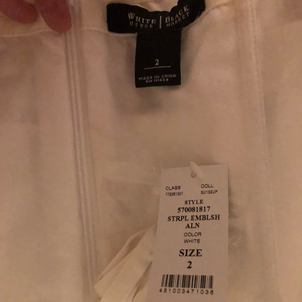 Gorgeous NWT White House Black Market Dress - Picture 3 of 3